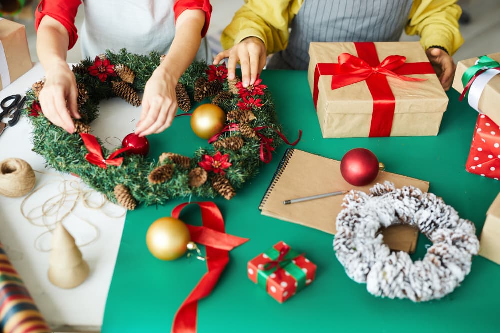 Seasonal Craft Help